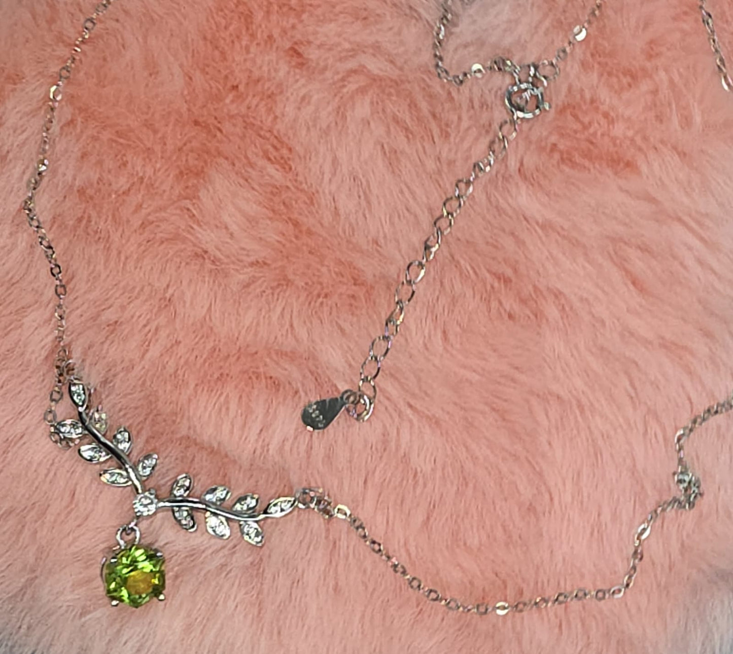 Natural Peridot Vine Necklace — Sterling Silver | Kumara Shines