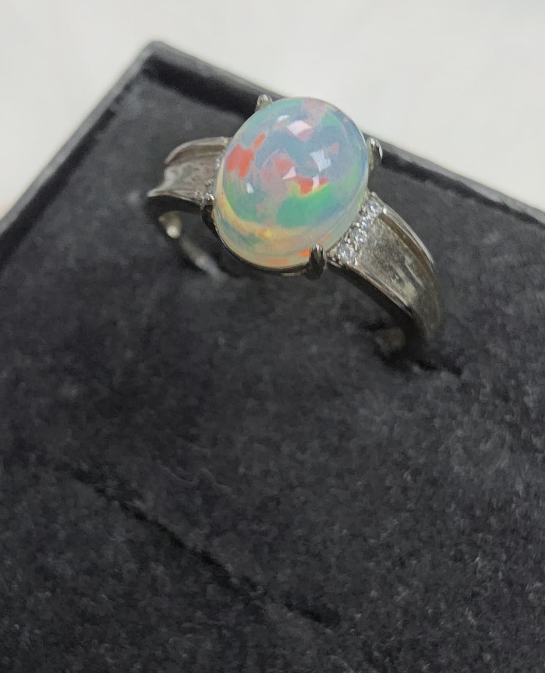 Natural Precious Opal Oval Cabochon Play-of-Colour Statement Ring — Sterling Silver | Kumara Shines