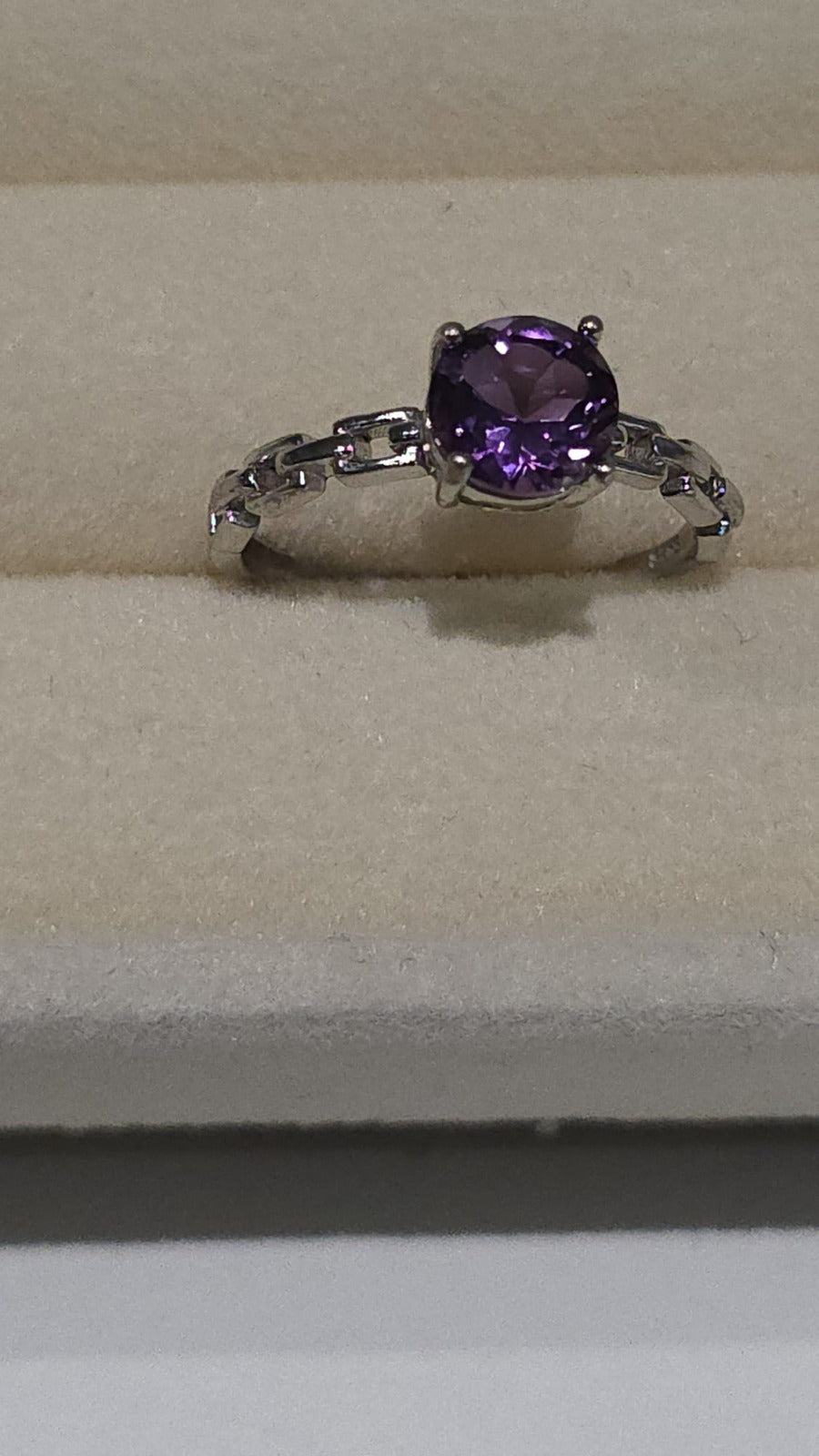 Natural Amethyst Solitaire Ring with Chain-Link Band — Sterling Silver | Kumara Shines