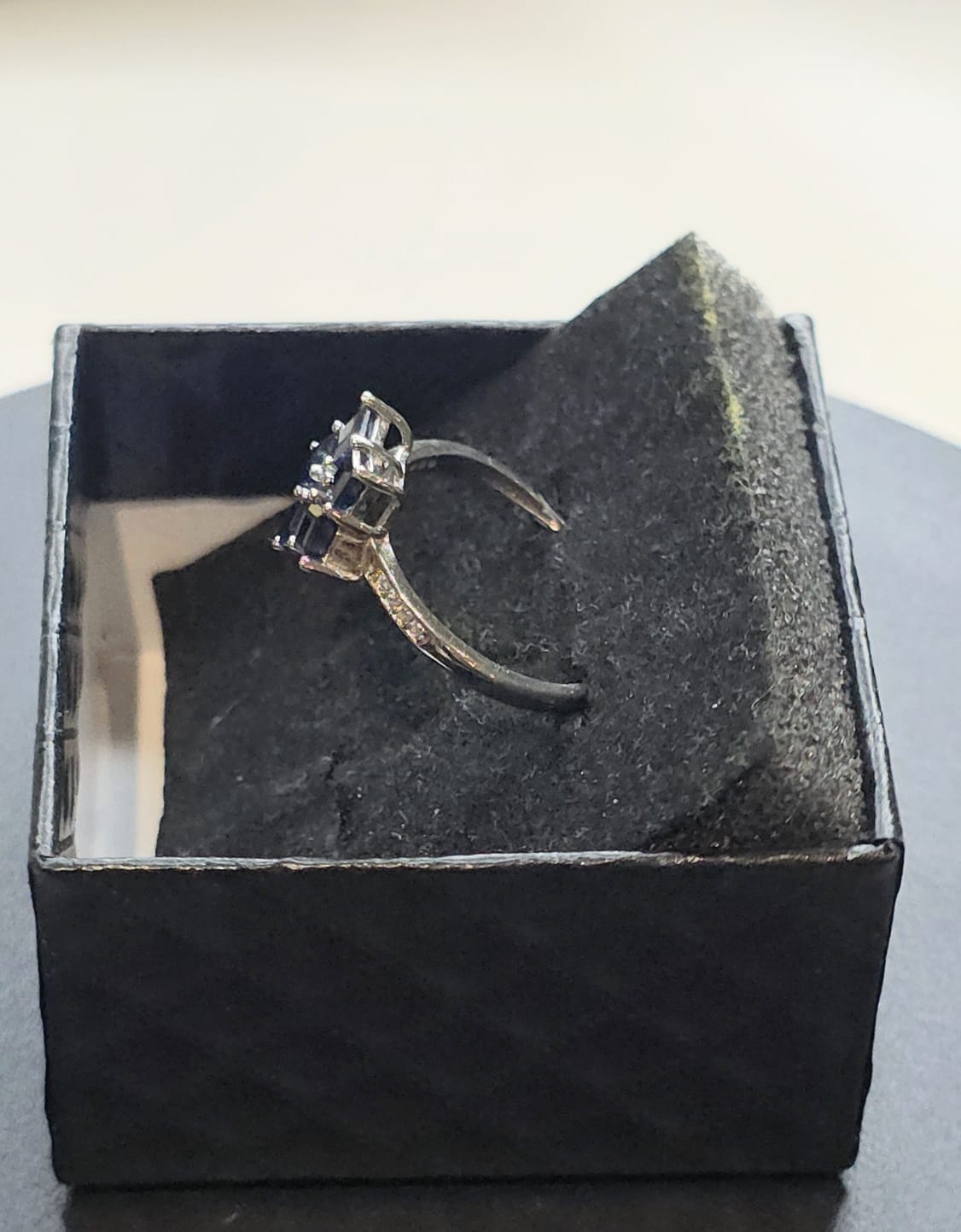 Natural Blue Sapphire 5-Petal Flower Adjustable Ring — 925 Sterling Silver | Kumara Shines
