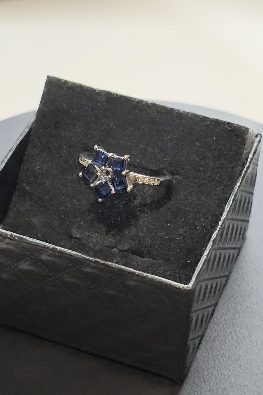 Natural Blue Sapphire 5-Petal Flower Adjustable Ring — 925 Sterling Silver | Kumara Shines